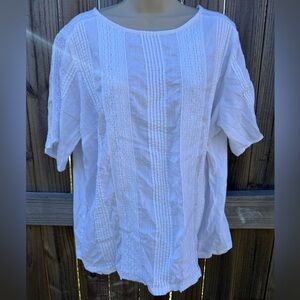 Old Navy White Boho Pintuck Top - Size XL